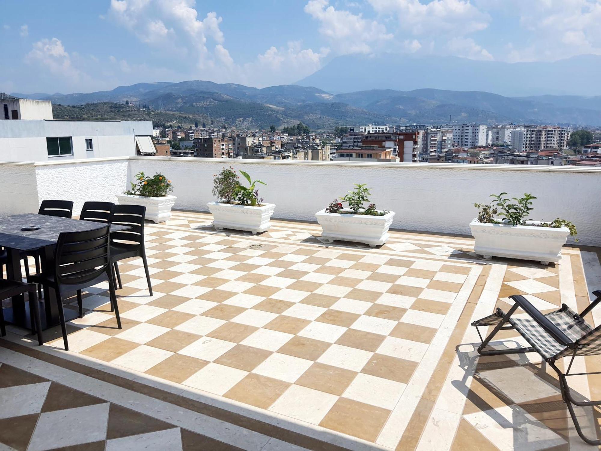 Magnolia Luxury Penthouse Apartment Berat Bagian luar foto